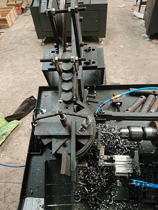 優(yōu)博世特，ubost,鉆孔機，銷軸，螺栓，自動，攻絲機，機械手，非標自動化，設備，銷軸鉆孔機，螺栓鉆孔機，